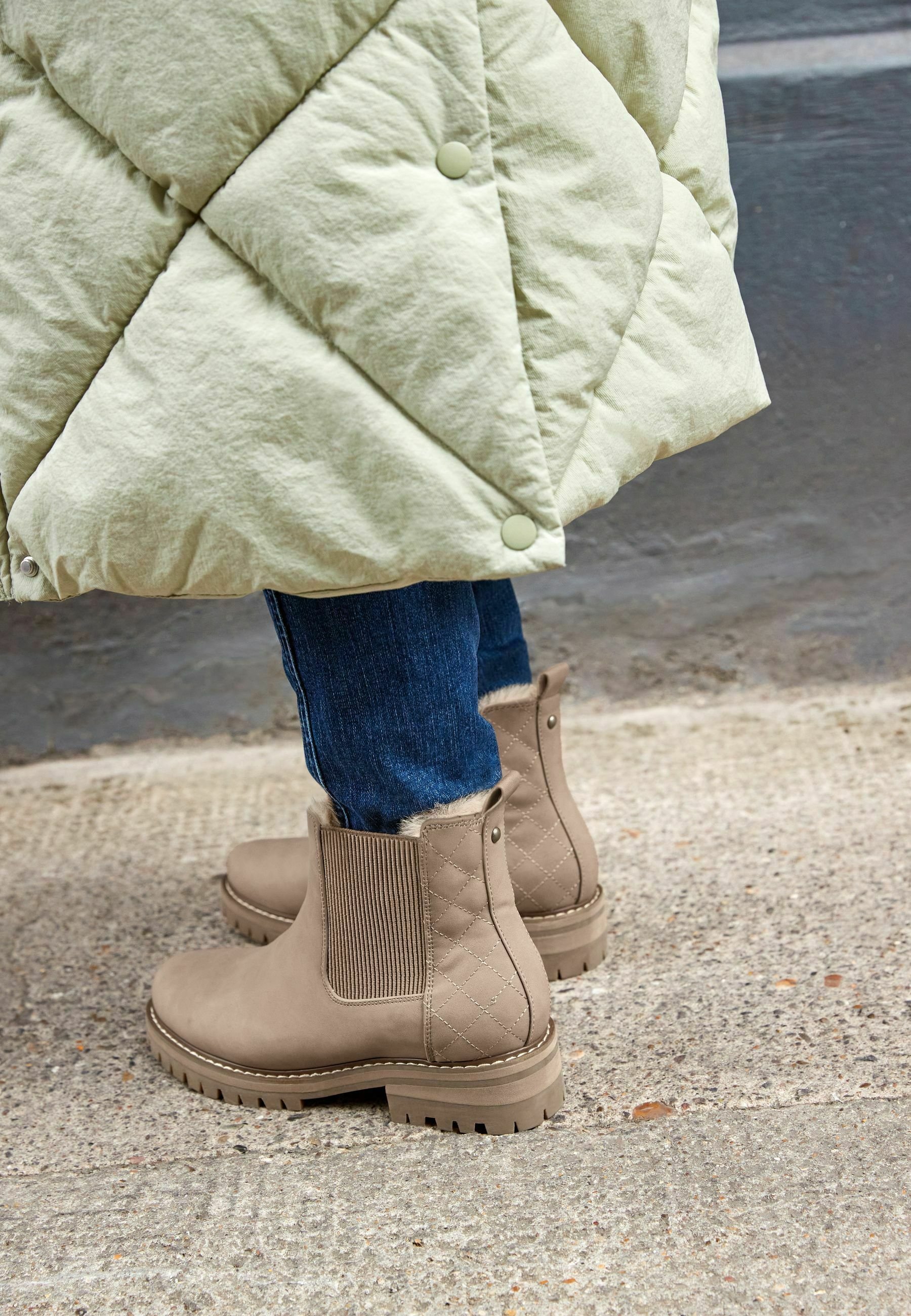 Next Winter boots - blush pink/pink 