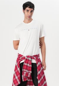 Tommy Jeans ISAAC - Pantalon classique - black