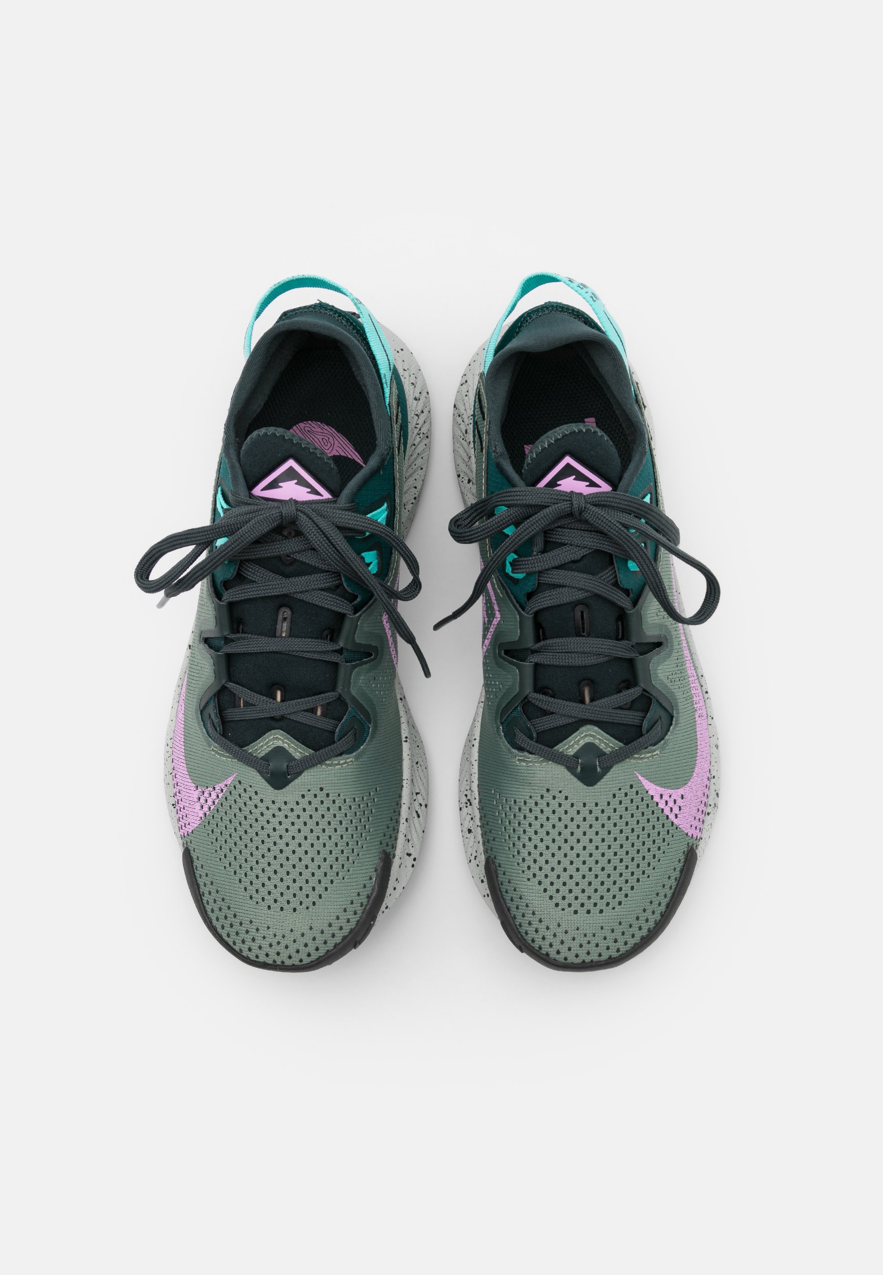 Nike Performance PEGASUS TRAIL 2 - Zapatillas de trail running -  seaweed/beyond pink/spiral sage/dark atomic teal/aurora green/light  silver/gris - Zalando.es