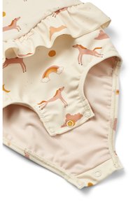 Maillot de bain pour filles avec une base crème, orné d'un col volant et de motifs de chevaux et d'arc-en-ciel fantaisistes dans des couleurs pastel ; fermeture à pression à la base.