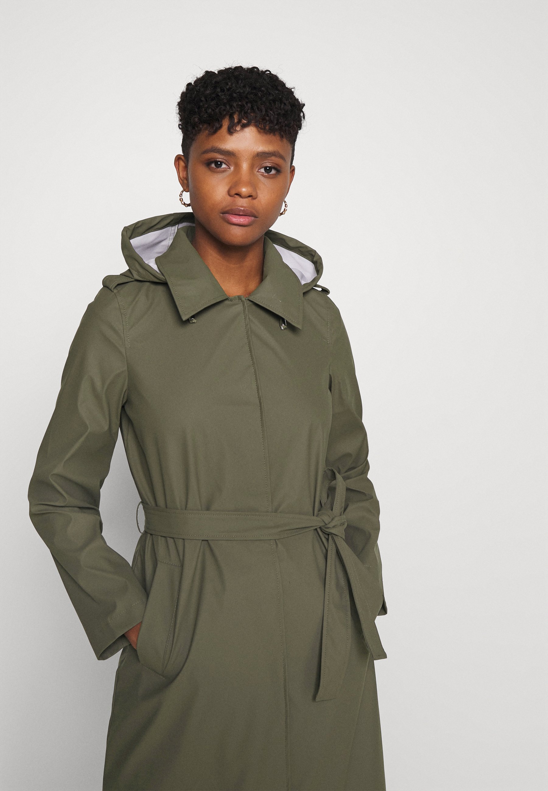 vero moda regenjassen