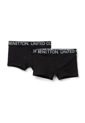 Zwei schwarze Boxershorts mit weißen elastischen Taillenbändern mit dem Schriftzug „UNITED COLORS OF BENETTON“, dargestellt auf weißem Hintergrund.