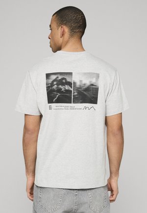 UNISEX - T-shirt z nadrukiem