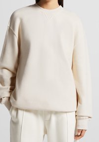 Bershka Sweatshirt - white