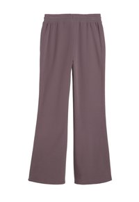 Luźne, wysokie spodenki w kolorze mauve z elastycznym pasem i szerokimi nogawkami, wykonane z fakturowanej tkaniny.
