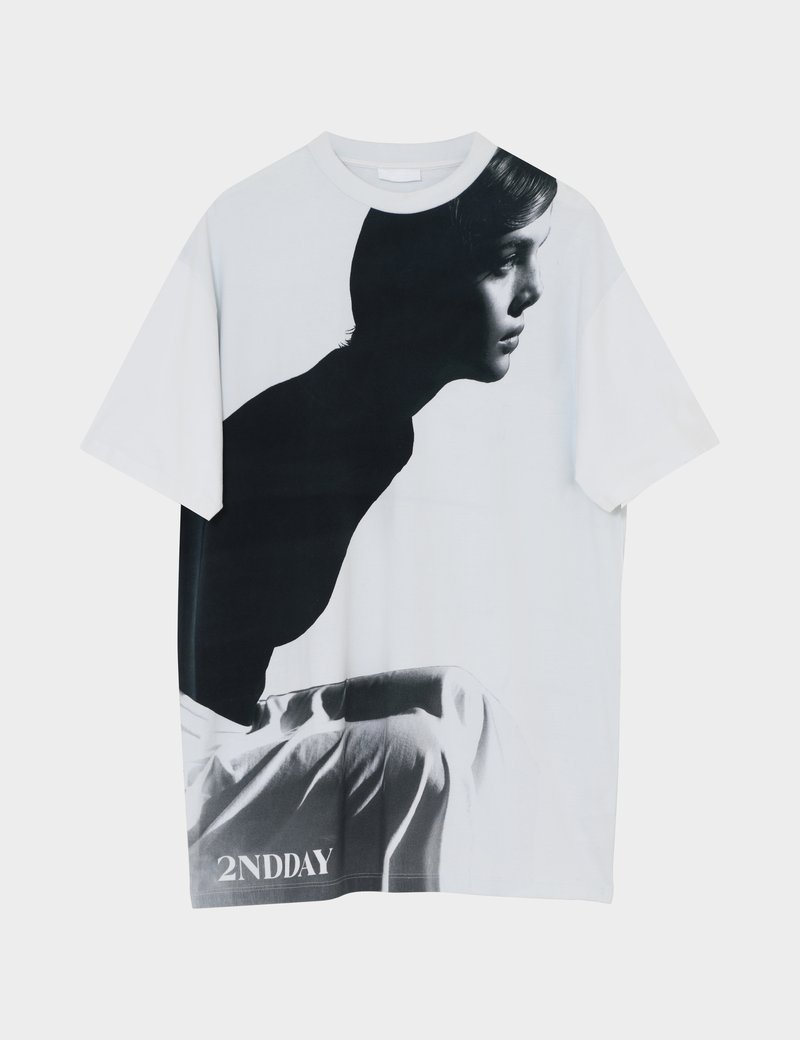 2nd Day T-shirt print wit