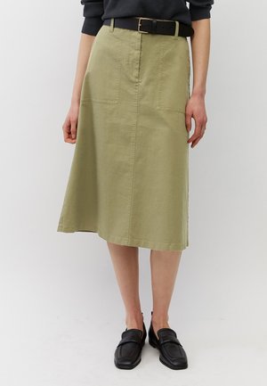 Falda acampanada - green