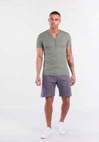 Key Largo Camiseta básica - faded moss