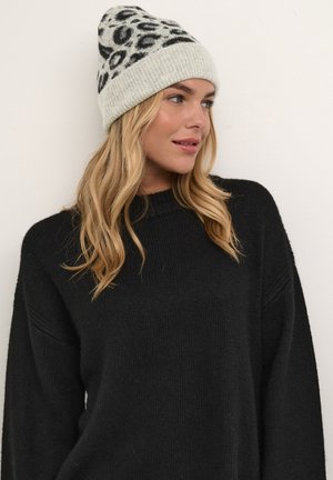 Kaffe KAMAIKEN - Muts - leo knit pattern