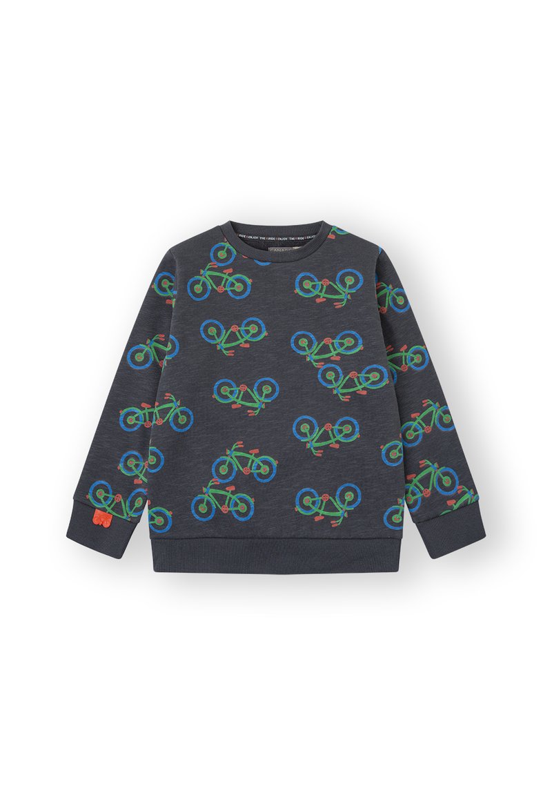 Sudadera gris con un patrón repetido de bicicletas en verde, azul y rojo. Puños y dobladillo acanalados, con un pequeño acento naranja en la manga.