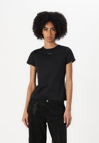 Calvin Klein NANO LOGO SLIM - Jednoduché tričko - black