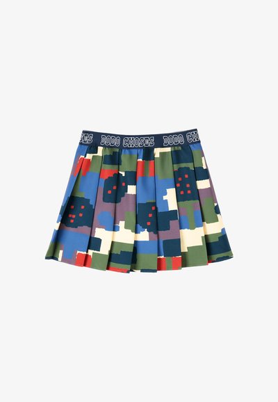 Jupe plissée avec un motif géométrique abstrait en bleu, vert, crème, rouge et violet, avec une taille bleu marine avec le texte "BOBO CHOSES".