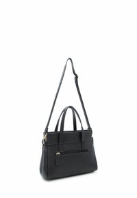 Schwarze Lederhandtasche mit strukturierter Oberfläche, ausgestattet mit zwei oberen Griffen, einem abnehmbaren Riemen und einer Fronttasche mit Reißverschluss.