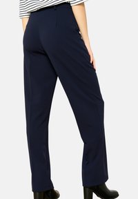 LolaLiza Hlače - navy basic