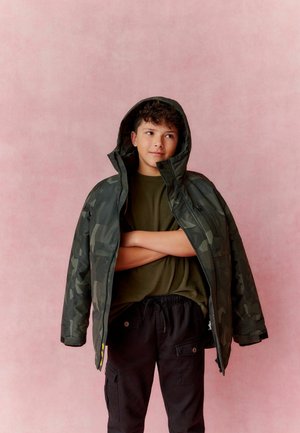 Next WATERPROOF WARM WADDED STANDARD - Talvitakki - khaki green camo