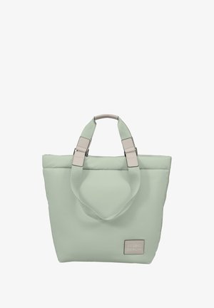 Lys grønn totebag med myk tekstur, polstret design, doble topphåndtak og rektangulær form. Har en beige logo-patch.