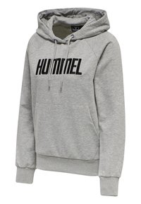 Sweat à capuche gris avec logo "HUMMEL" noir sur la poitrine. Comprend une capuche à cordon, une poche kangourou, ainsi que des poignets et un ourlet côtelés. Tissu doux.