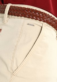 INDICODE JEANS Chino - sand