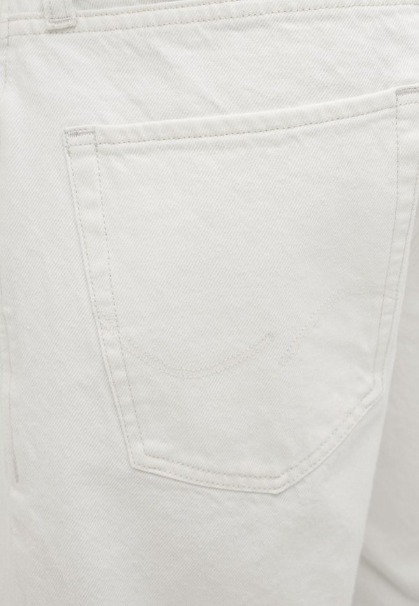 JJITONY JJORIGINAL - Denim shorts - ecru4