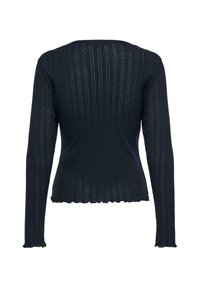 Granatowy sweter z długim rękawem, z pionowym prążkowaniem i subtelną teksturą. Posiada falbaniasty dół i dopasowany krój.