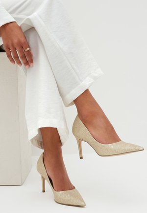 Next FOREVER COMFORT POINT TOE MID COURT  - Pumps - shimmer