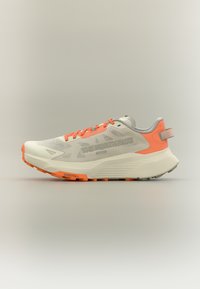 Επιλέχθηκε, calacatta/citrus rust