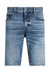 Pantalones cortos de denim en azul claro, con un diseño clásico de cinco bolsillos, un ligero desgaste y un detalle de botón con la marca en la cintura.