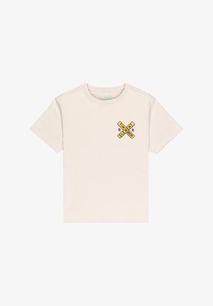 Beige t-shirt met korte mouwen met een kleine gele en zwarte spoorwegovergangsignaalafbeelding en de woorden "VERGEET NIET! TIJDSELEMENT" op de borst.