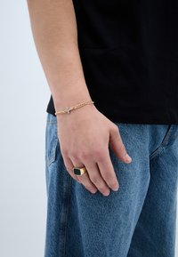 GUILD CRYSTAL CROSS UNISEX - Brăţară - gold-colored