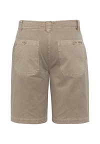 Beige shorts gemaakt van katoen, met twee achterzakken met knoopsluitingen en een rechte zoom, waarmee eenvoud in ontwerp wordt benadrukt.