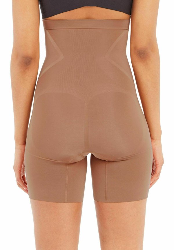 ONCORE HIGH-WAISTED MID-THIGH SHORT - Shapewear - café au lait3