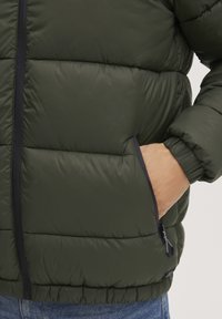 Blend BHOUTERWEAR - Zimná bunda - rosin