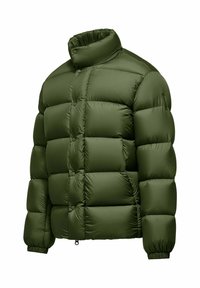 Giacca puffer verde oliva con colletto alto, sezioni trapuntate uniformi, polsini elastici e zip all'orlo per una vestibilità regolabile.