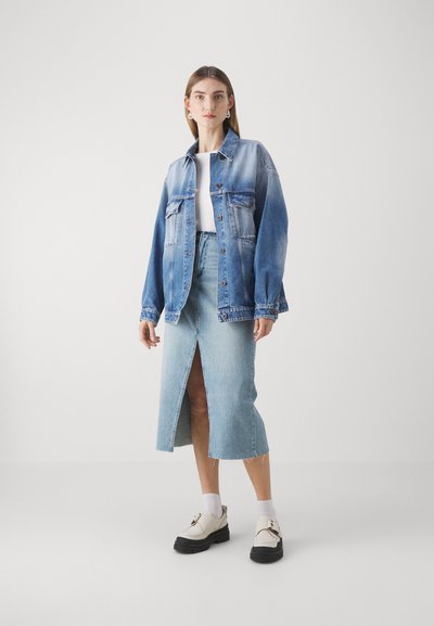 WEEKEND MaxMara PIO - Giacca di jeans - blue