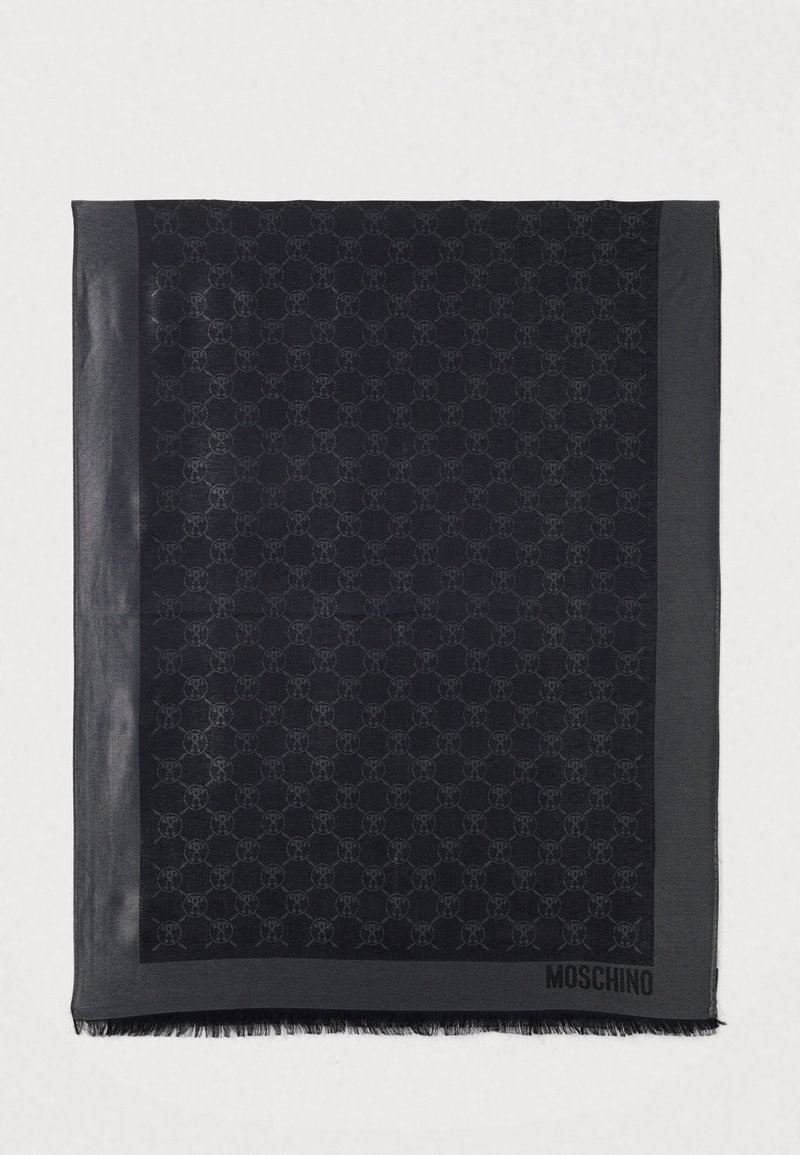 Čierny šál s tónovaným vzorom s kruhovými motívmi. Dokončené okraje s strapcami a pevným čiernym lemom so zobrazeným logom "Moschino".