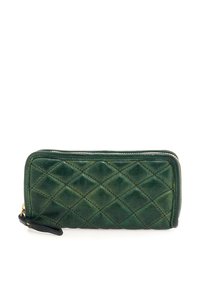 Portafoglio in pelle verde trapuntata con chiusura a zip, caratterizzato da un motivo a rombi e da una fascetta nera per il polso per facilitarne il trasporto.
