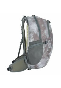 Rugzak met een camouflagepatroon in grijstinten. Voorzien van een mesh voering, verstelbare schouderbanden en een ruime compartiment voor opslag.