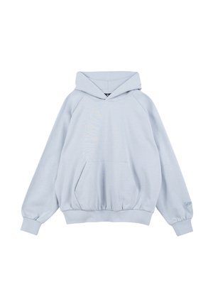 Jasnoniebieska bluza z kapturem, długimi rękawami, przednią kieszenią kangurką oraz ściągaczami przy rękawach i u dołu.