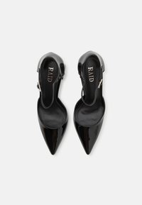 RAID SAKE - Zapatos altos - black