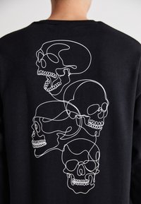Jack & Jones JJSCULLY CREW NECK - Sweatshirt - black