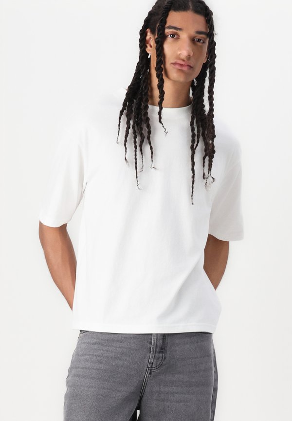 ULTRA SOFT BOXY TEE - Basic T-shirt4