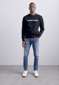 Tiger of Sweden EMERSON - Melegítőfelső - black