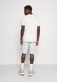 INDICODE JEANS INKADEN - Calções de ganga - bleach