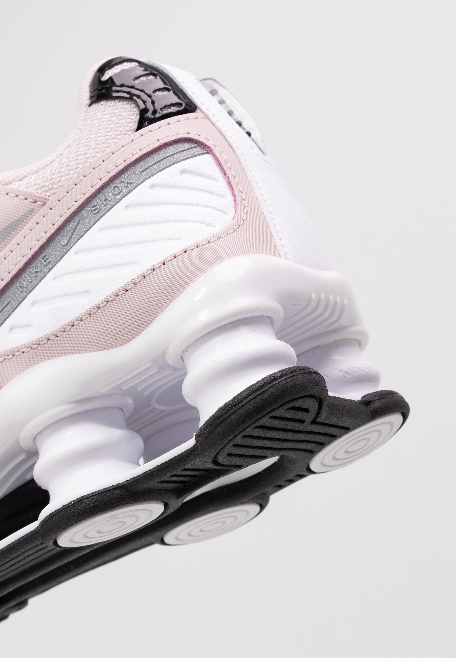 nike shox enigma 9000 zalando