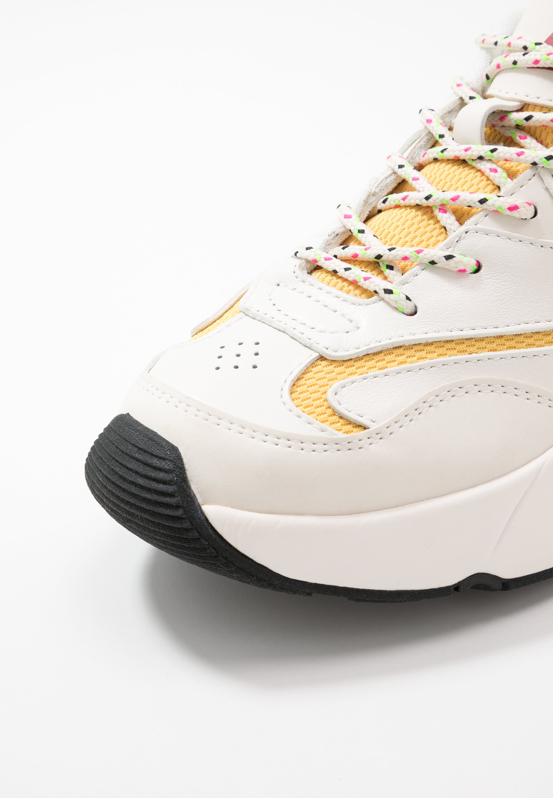 Ellesse INDUS Joggesko whiteorangepink Zalando.no Ellesse INDUS Joggesko whiteorangepink Zalando.no