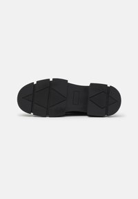 Zign LEATHER - Stringate - black