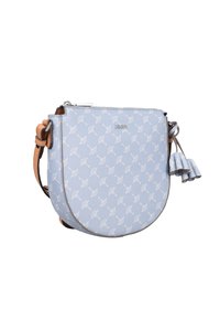 Borsa a tracolla azzurro chiaro realizzata in materiale sintetico testurizzato, con un motivo bianco, elementi in metallo argentato e un dettaglio a frangia decorativa.