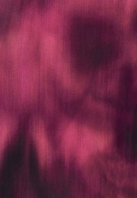 Neizvēlēts, fuchsia blur