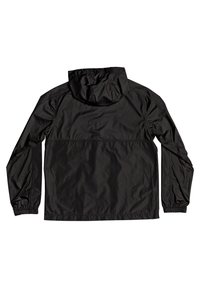 Musta takki hupparilla, jossa on sileä pinta ja ruutukuvio selkäpuolella. Elastiset hihansuut ja hengittävä kangas mukavuutta varten.