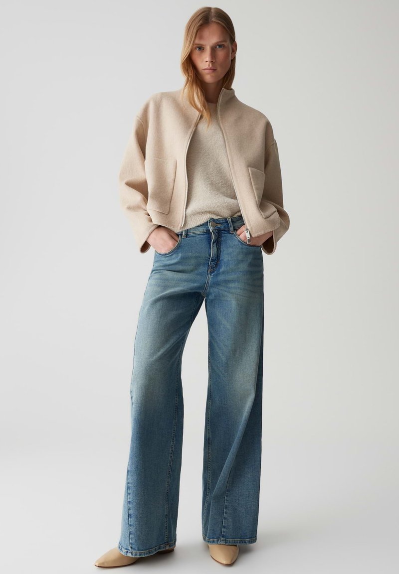 OPUS PANTS MID RISE LONG PALAZZO FIT Flared Jeans light ice - Main Image